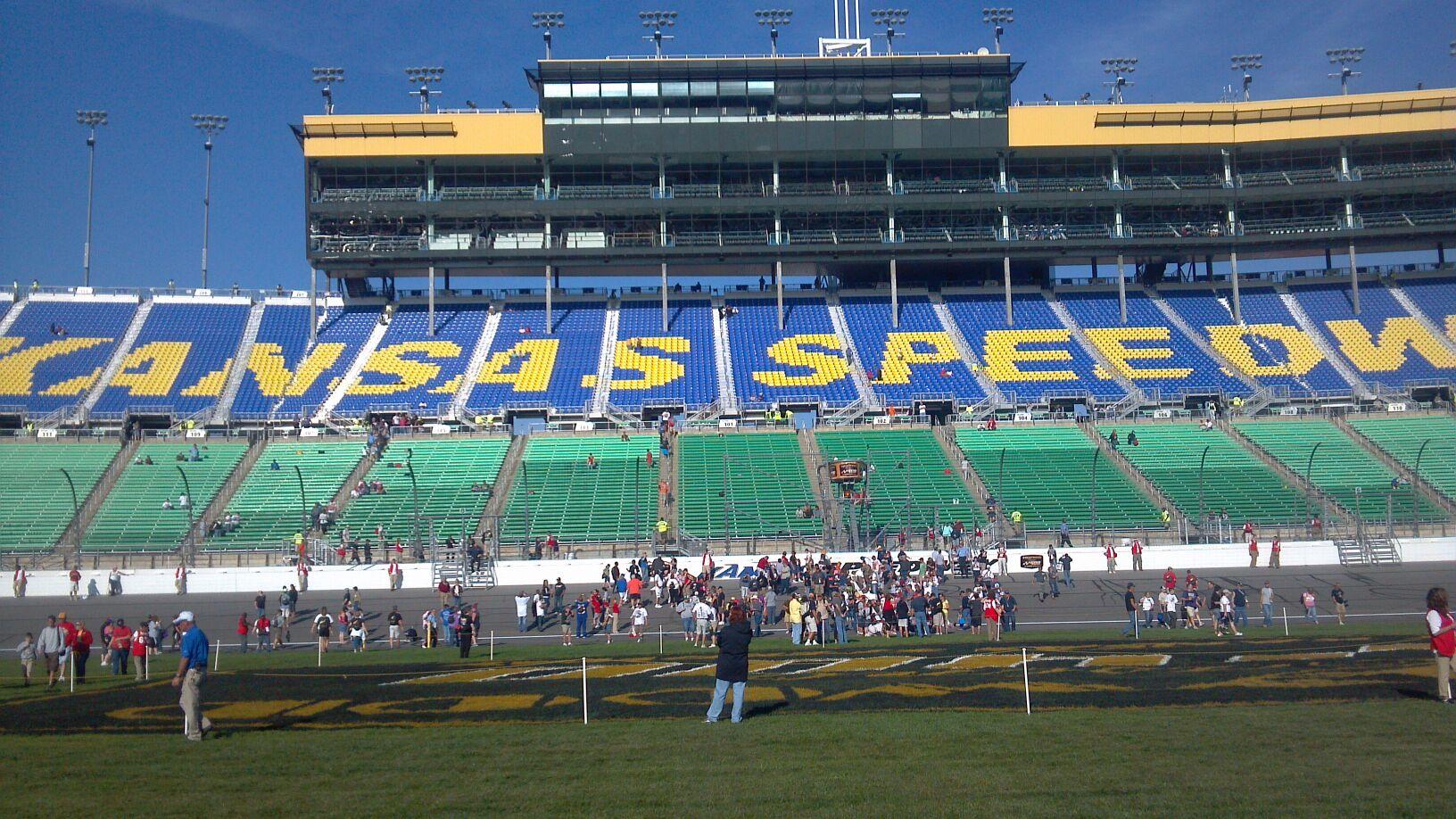 Kansas NASCAR Ticket Package