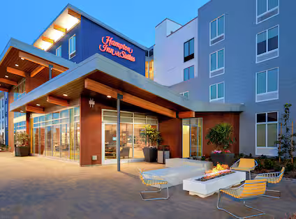 Outdoor fire pit lounge area at Hampton Inn & Suites San Diego Airport Liberty Station, our choice of San Diego NASCAR Hotels